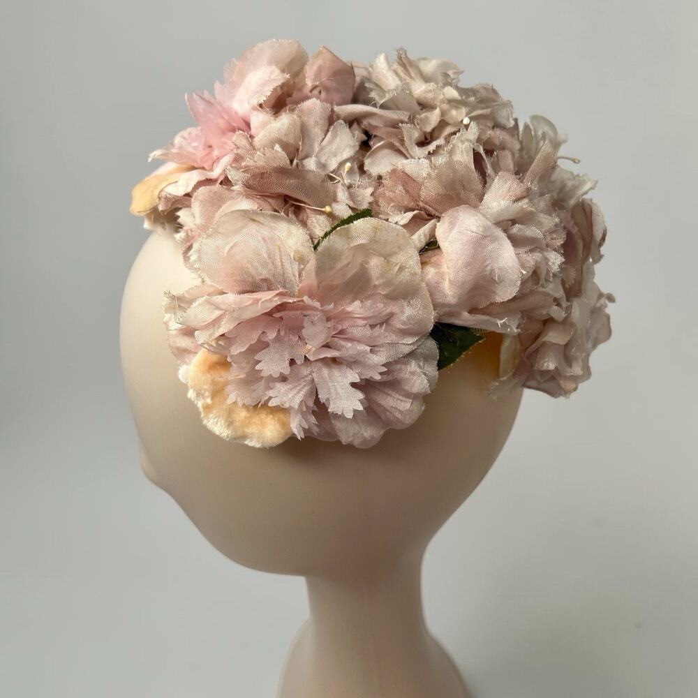 1950s Pink Floral Juliet Cap Bridal Hat Union Made Vintage